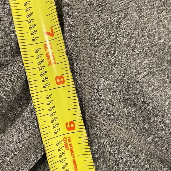 The North Face Gray Cropped Jogger Sweatpants with Drawstring Waist size M - Picture 8 of 9